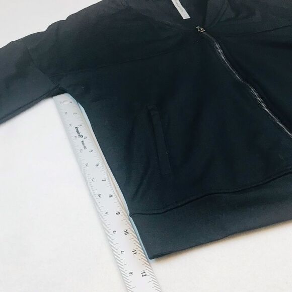Fabletics Black Zip Up Attis Bomber Pleated Jacket - Women’s XS - Picture 9 of 12